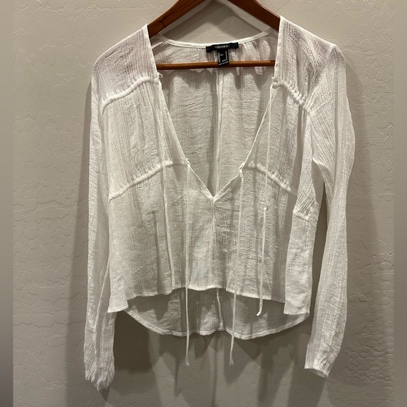 Forever 21 Plunging Peasant-Sleeve Size Small - Picture 2 of 4